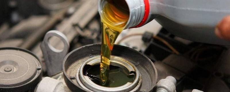 汽车保养如何换机油(保养机油怎么换的)