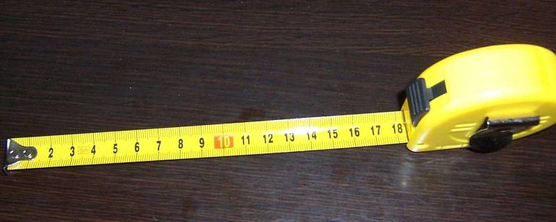 54厘米通过换算6尺2寸=6×3048 2×254=18796厘米