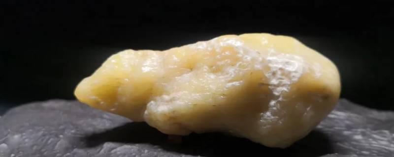 爱买玉是心理出问题了吗